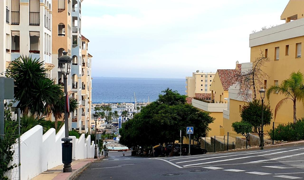 Estepona Puerto Leilighet Eksteriør bilde