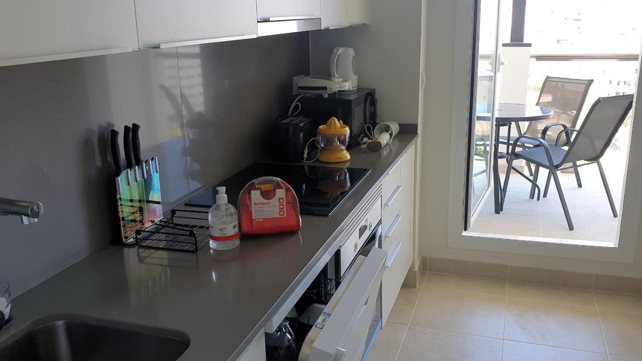 Estepona Puerto Leilighet Eksteriør bilde