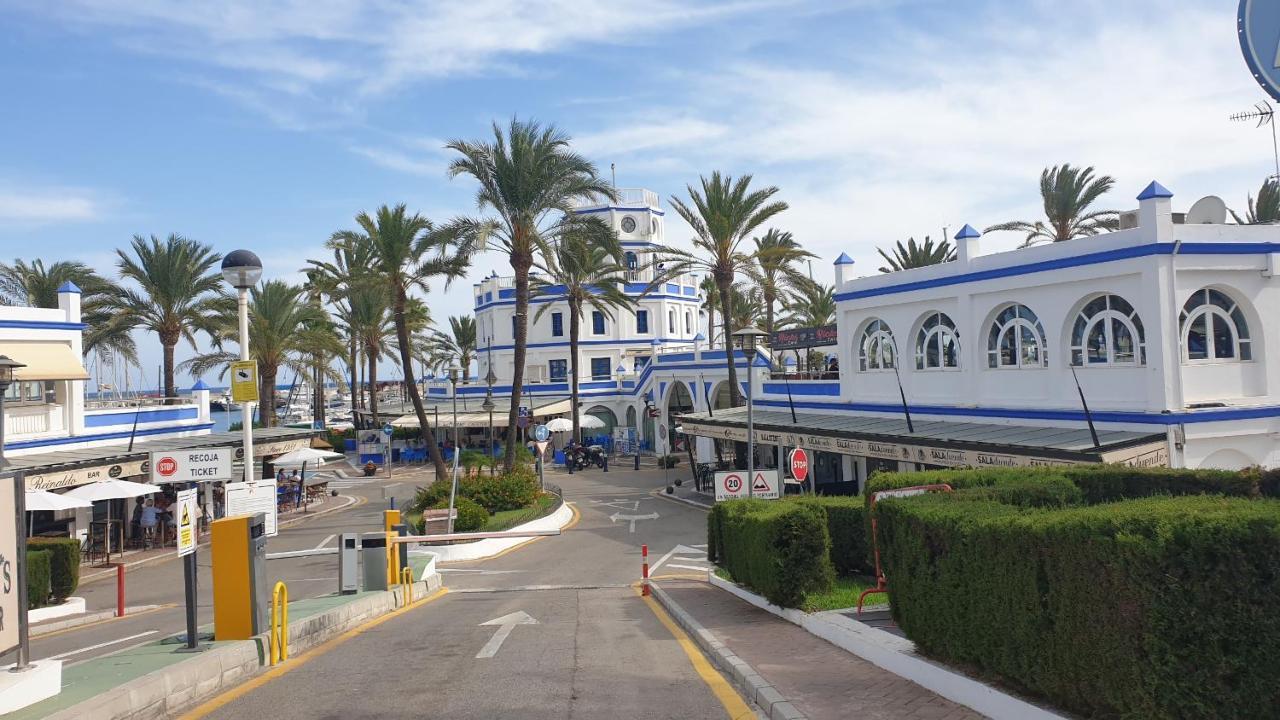 Estepona Puerto Leilighet Eksteriør bilde